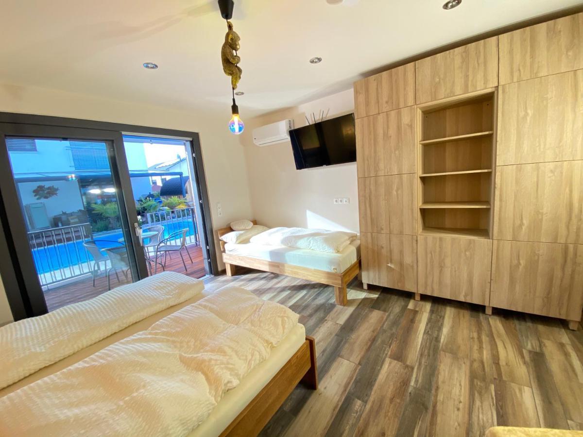 Avalon Ideal Gelegen Zwischen Europapark Und Rulantica Руст Екстериор снимка